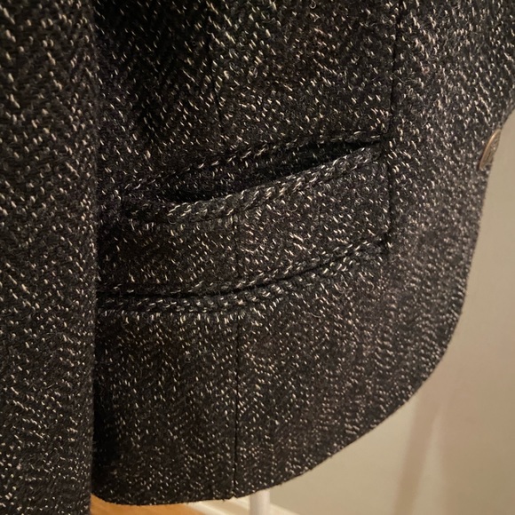 Lands End Canvas women’s wool blazer • size 10 - Picture 9 of 10